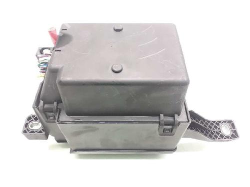 Fuse box JAGUAR XE (X760)  | BP13635001E1 