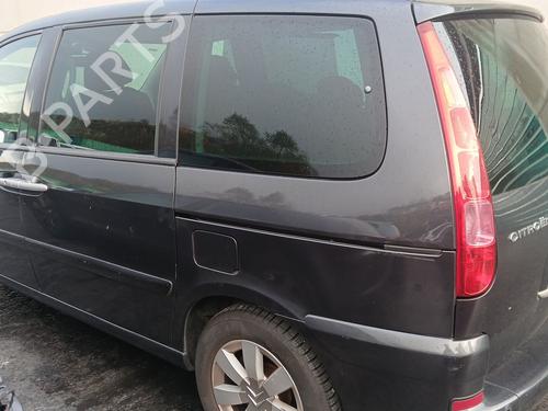 Right headlight CITROËN C8 (EA_, EB_) 2.0 HDi 135 | BP33802265C29 - Image 9