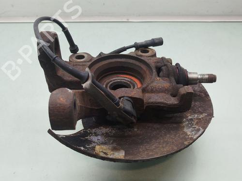 Achsschenkel links vorne VW TRANSPORTER T4 Bus (70B, 70C, 7DB, 7DK, 70J, 70K, 7DC, 7DJ) 2.5 TDI | BP30396383M25