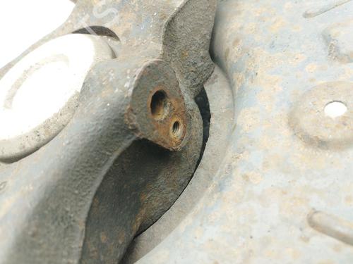 Left front steering knuckle MERCEDES-BENZ VITO / MIXTO Van (W639) 109 CDI (639.601, 639.603, 639.605) | BP32067717M25