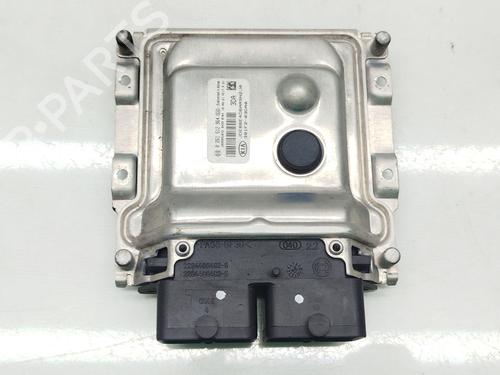 Used Engine control unit (ECU) KIA CEE'D (JD) 1.4 MPI (101 hp) 28425990