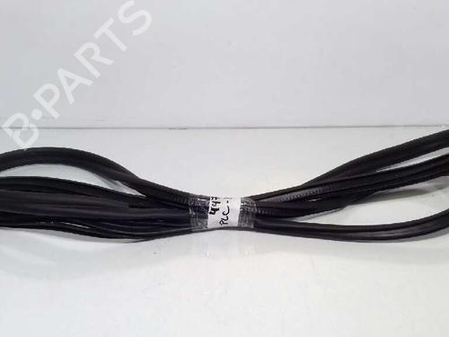 Used Rubber door seal MERCEDES-BENZ VITO Mixto (Double Cabin) (W447) [2014-2025]  14307242