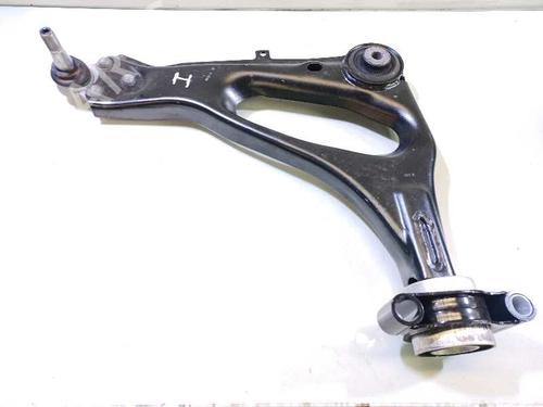Used Left front suspension arm MERCEDES-BENZ V-CLASS (W447) [2014-2025]  13735658