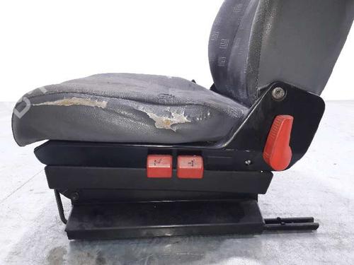 Left front seat MERCEDES-BENZ SPRINTER 4-t Platform/Chassis (B904) 411 CDI | BP15711456C15 