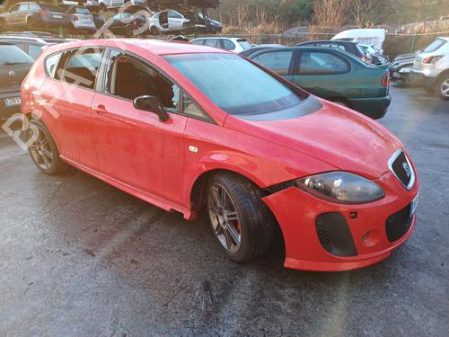 Rear bumper SEAT LEON (1P1) 2.0 FSI | BP17569816C8 