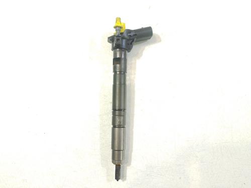 Used Injector AUDI A4 B8 (8K2) 2.0 TDI (143 hp) 32329304