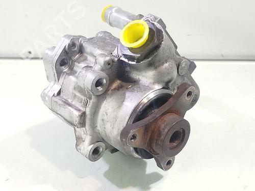 Used Steering pump OPEL VIVARO A Van (X83) 2.5 CDTI (F7) (114 hp) 30111422