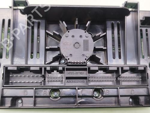 Climate control AUDI Q3 (8UB, 8UG) 1.4 TSI | BP38085892I5 - Image 4