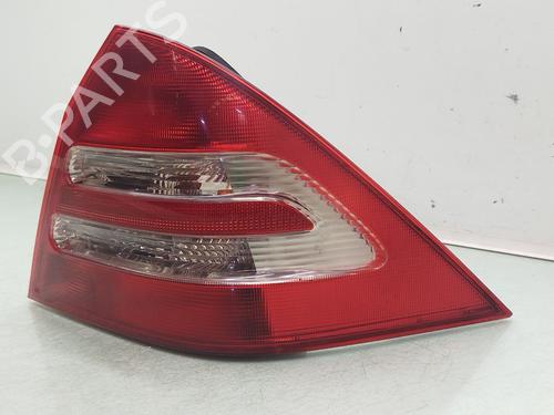 Right taillight MERCEDES-BENZ C-CLASS (W203) C 200 CDI (203.007) | BP29357064C35 