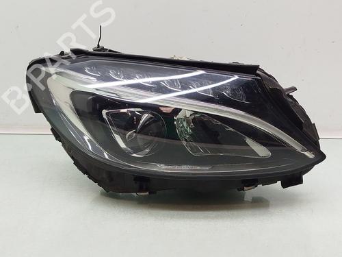Used Right headlight Right headlight MERCEDES-BENZ C-CLASS T-Model (S205) C 220 BlueTEC / d (205.204) (170 hp) 34715562 34715562