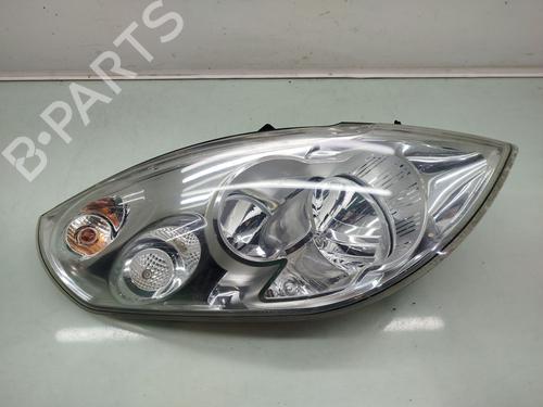 Right headlight RENAULT MASTER III Van (FV) 2.3 dCi 125 FWD (FV0C, FV0D, FV0G, FV0H, FV0J, FV0K,... | BP31828837C29