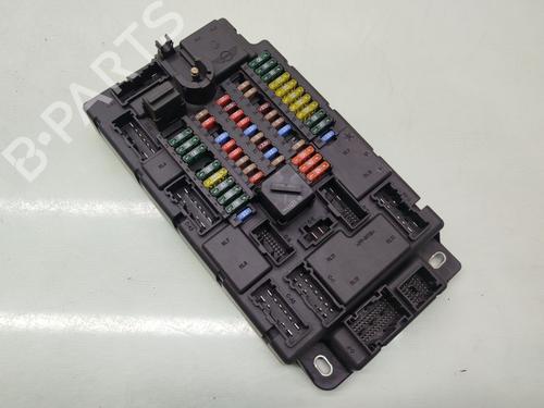 Used Fuse box MINI MINI COUNTRYMAN (R60) Cooper SD (143 hp) 30537693
