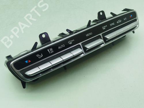 Used Climate control Climate control MERCEDES-BENZ C-CLASS (W205) C 200 d (205.001) (160 hp) 33027495 33027495
