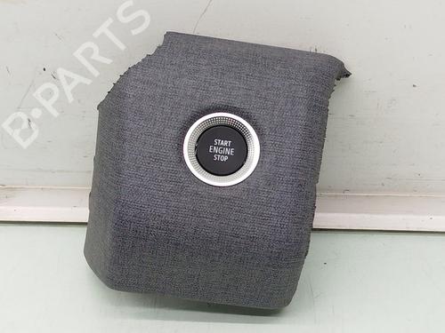 switch-renault-clio-v-b7_-2019-33814165 main image