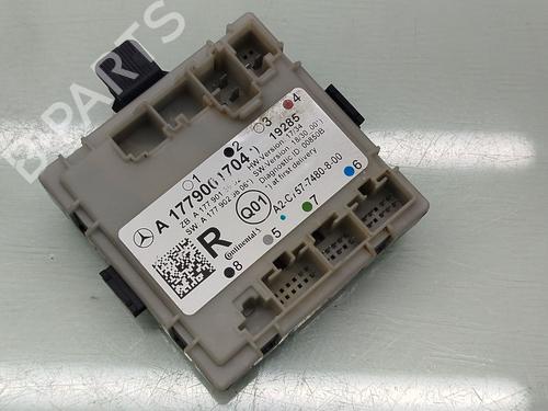 Used Comfort control module MERCEDES-BENZ B-CLASS Sports Tourer (W247) B 200 d (247.012) (150 hp) 26567260