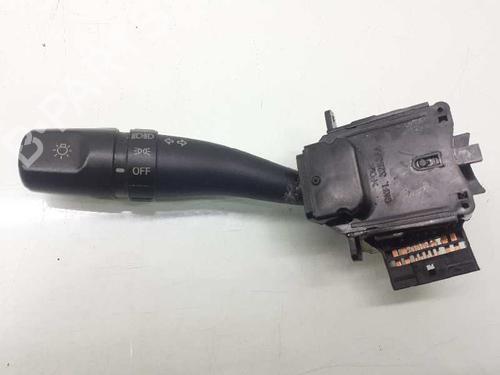 Headlight switch HYUNDAI H-1 Van (A1) 2.5 CRDi (140 hp) 13210397