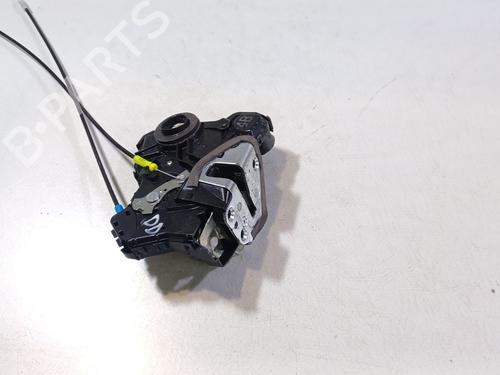 front-right-lock-toyota-auris-_e18_-2012-2013-2014-2015-2016-2017-2018-2019-32059512 main image