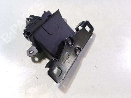 Bagklap lås Bagklap lås FORD FOCUS III 1.6 TDCi (115 hp) 33855728 33855728