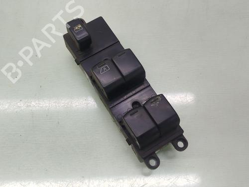 Pulsantiera anteriore sinistra Pulsantiera anteriore sinistra NISSAN PATHFINDER III (R51) 2.5 dCi 4WD (171 hp) 37239398 37239398