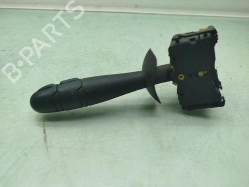 Used Headlight switch OPEL VIVARO A Van (X83) 1.9 DTI (F7) (101 hp) 21122499