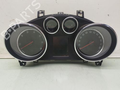 Used Instrument cluster OPEL MOKKA / MOKKA X (J13) 1.7 CDTI 4x4 (_76) (131 hp) 32026594