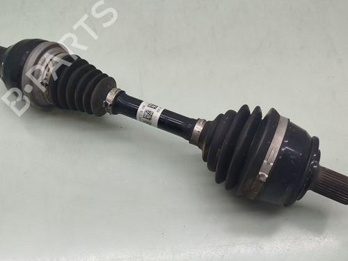 Used Right front driveshaft MERCEDES-BENZ GLA-CLASS (X156) GLA 200 CDI / d (156.908) (136 hp) 26546637