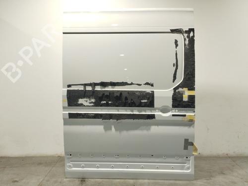 Used Right slide door Right slide door RENAULT MASTER III Bus (JV) 2.3 dCi 180 FWD (JV04) (179 hp) 40106508 40106508