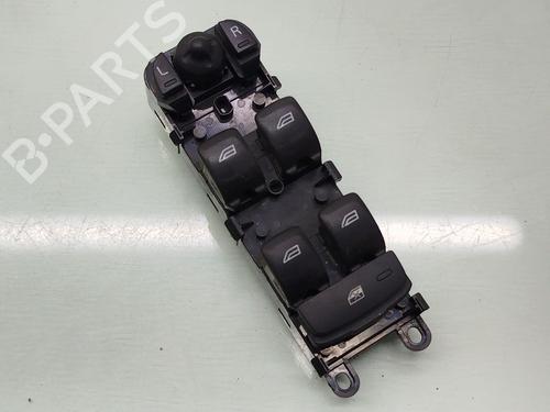 Used Left front window switch LAND ROVER RANGE ROVER SPORT I (L320) 3.0 D 4x4 (256 hp) 31850789
