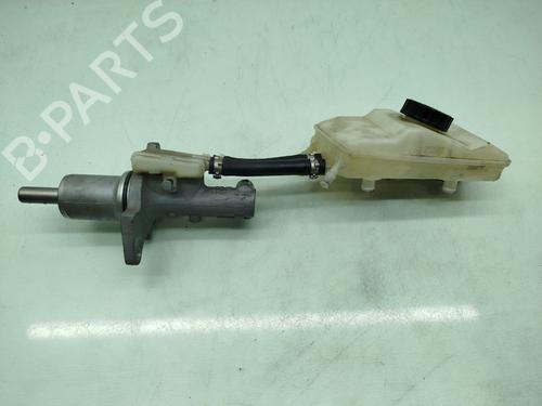 Used Brake master cylinder MERCEDES-BENZ VIANO (W639) [2003-2025]  21057148