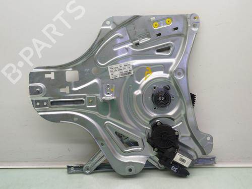 Rudehejsemekanisme ventre foran HYUNDAI ix35 Van CRDi (136 hp) 30111406