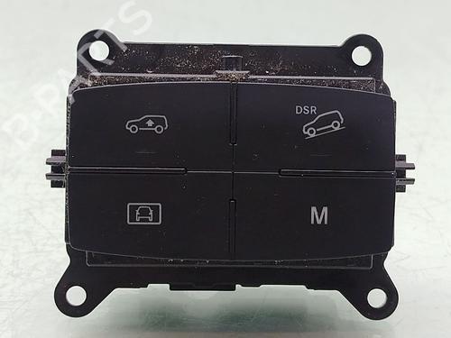 switch-mercedes-benz-gle-w166-2015-2016-2017-2018-36236270 main image