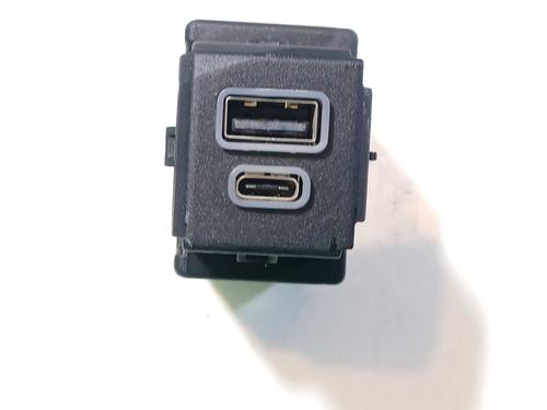 Electronic module MASERATI GRECALE GT Mild Hybrid Q4 | BP40158365M83 - Image 2