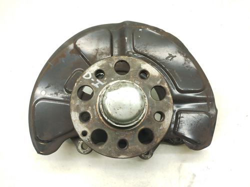 Used Left front steering knuckle Left front steering knuckle MERCEDES-BENZ E-CLASS (W212) E 200 CDI / BlueTEC (212.005, 212.006) (136 hp) 36040186 36040186