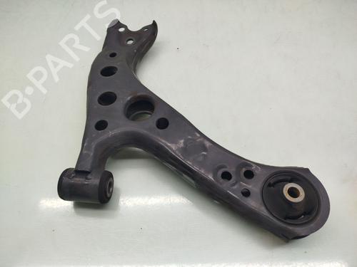 Left front suspension arm TOYOTA COROLLA Estate (_E21_) 2.0 Hybrid (MZEH12) | BP29355216M12 