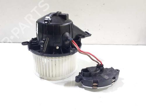 Used Heater blower motor MERCEDES-BENZ V-CLASS (W447) [2014-2025]  13048180