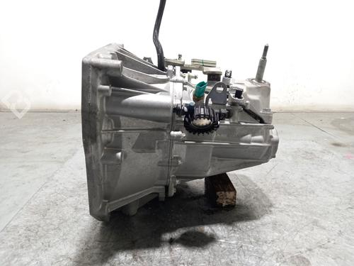 Gearbox DACIA DUSTER (HM_) 1.3 TCe 150 (HMM3) | BP30760145M3