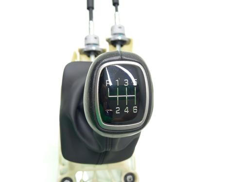 Gear lever HYUNDAI KONA (OS, OSE, OSI) 1.0 T-GDi Hybrid 48V | BP17746338M90 