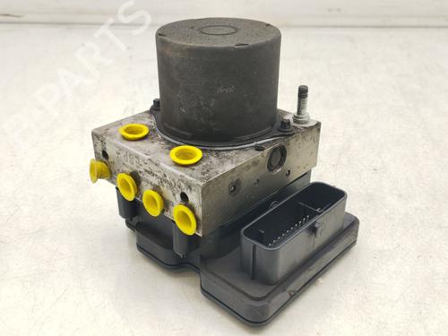 Abs pomp IVECO DAILY VI Van 33S12, 35S12, 35C12 (116 hp) 31814885