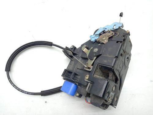 Højre fortil lås SEAT ALTEA (5P1) 1.9 TDI (105 hp) 21495503