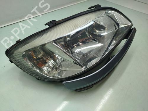 Right headlight OPEL ZAFIRA A MPV (T98) 2.0 DTI 16V (F75) | BP24639178C29 