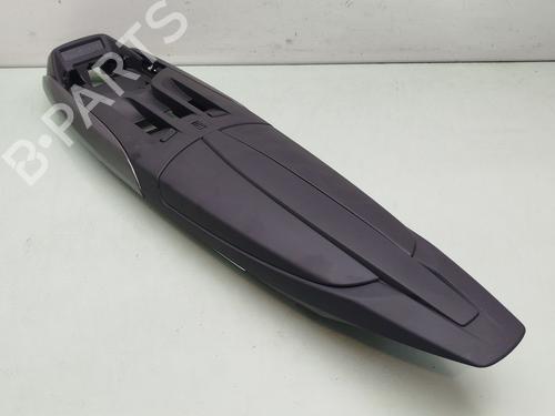 Andre CITROËN DS5 2.0 HDi 165 (163 hp) 31630403