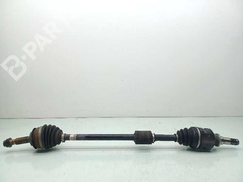 Right front driveshaft TOYOTA YARIS (_P13_) 1.5 Hybrid (NHP130_, NHP130) | BP11023106M39 