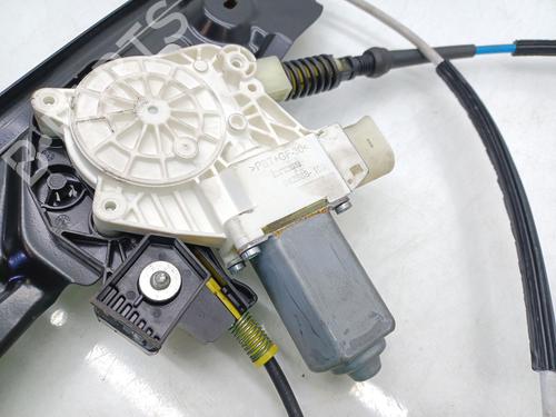 Rudehejsemekanisme ventre foran BMW 5 Touring (F11)  | BP26882022C22 