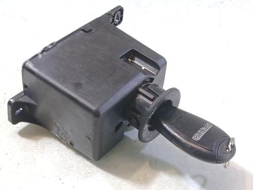 Used Ignition barrel Ignition barrel DODGE JOURNEY 2.0 CRD (136 hp) 39713204 39713204