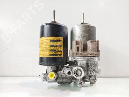 Bomba de freno TOYOTA PRIUS PLUS (_W4_) 1.8 Hybrid (ZVW40W, ZVW41W) (136 hp) 31944910