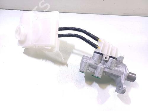 Used Brake master cylinder MERCEDES-BENZ V-CLASS (W447) [2014-2025]  15097257