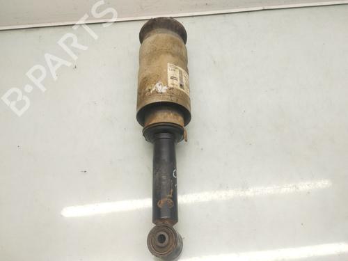 Used Right front shock absorber Right front shock absorber LAND ROVER DISCOVERY III (L319) 2.7 TD 4x4 (190 hp) 39962614 39962614