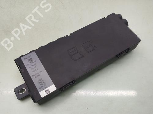 Used Fuse box Fuse box 38444078 38444078
