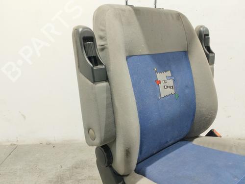 Right front seat VW TRANSPORTER T4 Bus (70B, 70C, 7DB, 7DK, 70J, 70K, 7DC, 7DJ) 2.5 TDI | BP29544778C16 