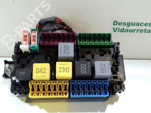 Used Fuse box MERCEDES-BENZ VITO Mixto (Double Cabin) (W447) [2014-2025]  9122653